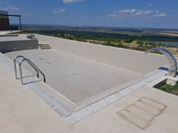 Private Pool Slankamen – fotografija 2