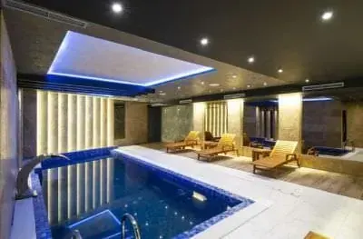 Pool Hotel Amsterdam