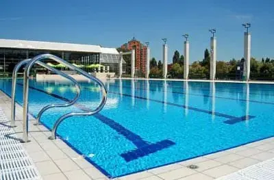Pool Sport center - Spence