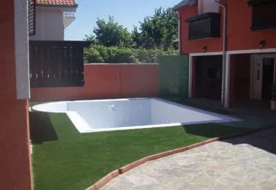 Private pool Indjija